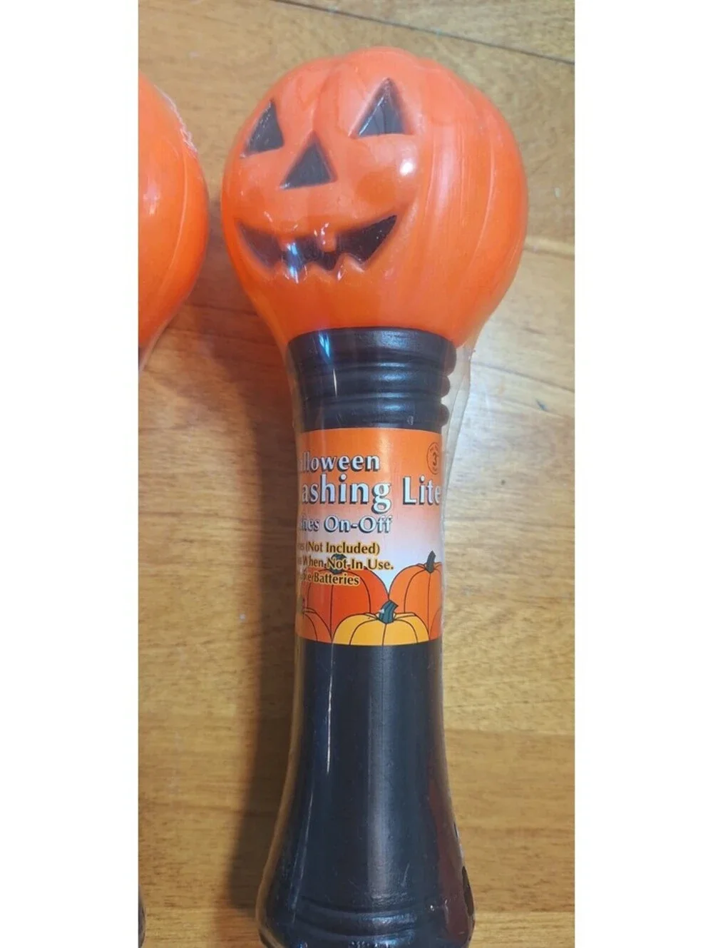 2 VTG Halloween Blow Mold Safety Flashlights New Sealed Old Stock 8